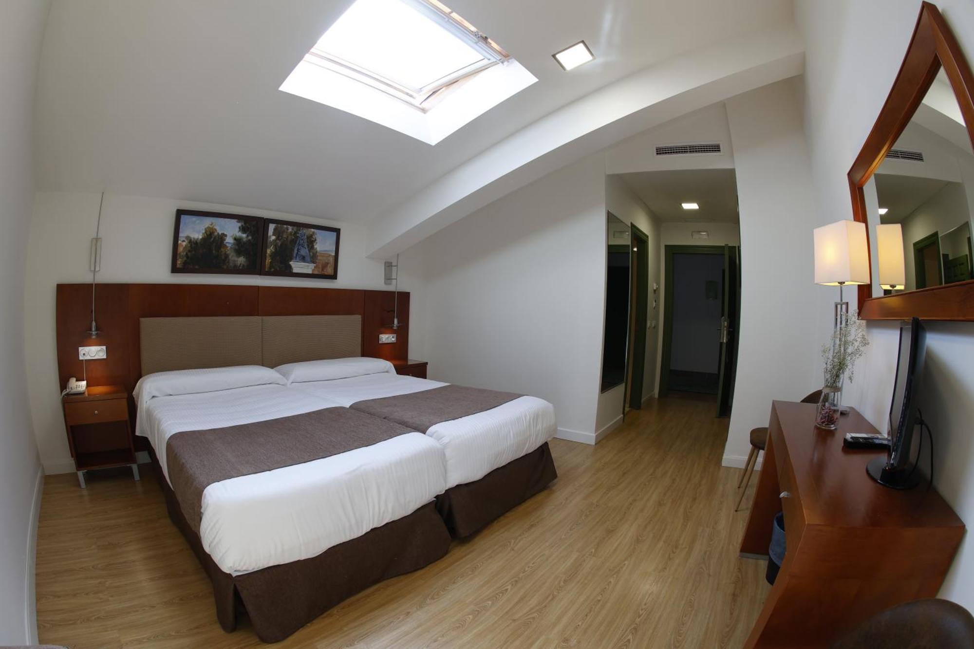 Hotel El Carmen Puente Genil Exteriör bild