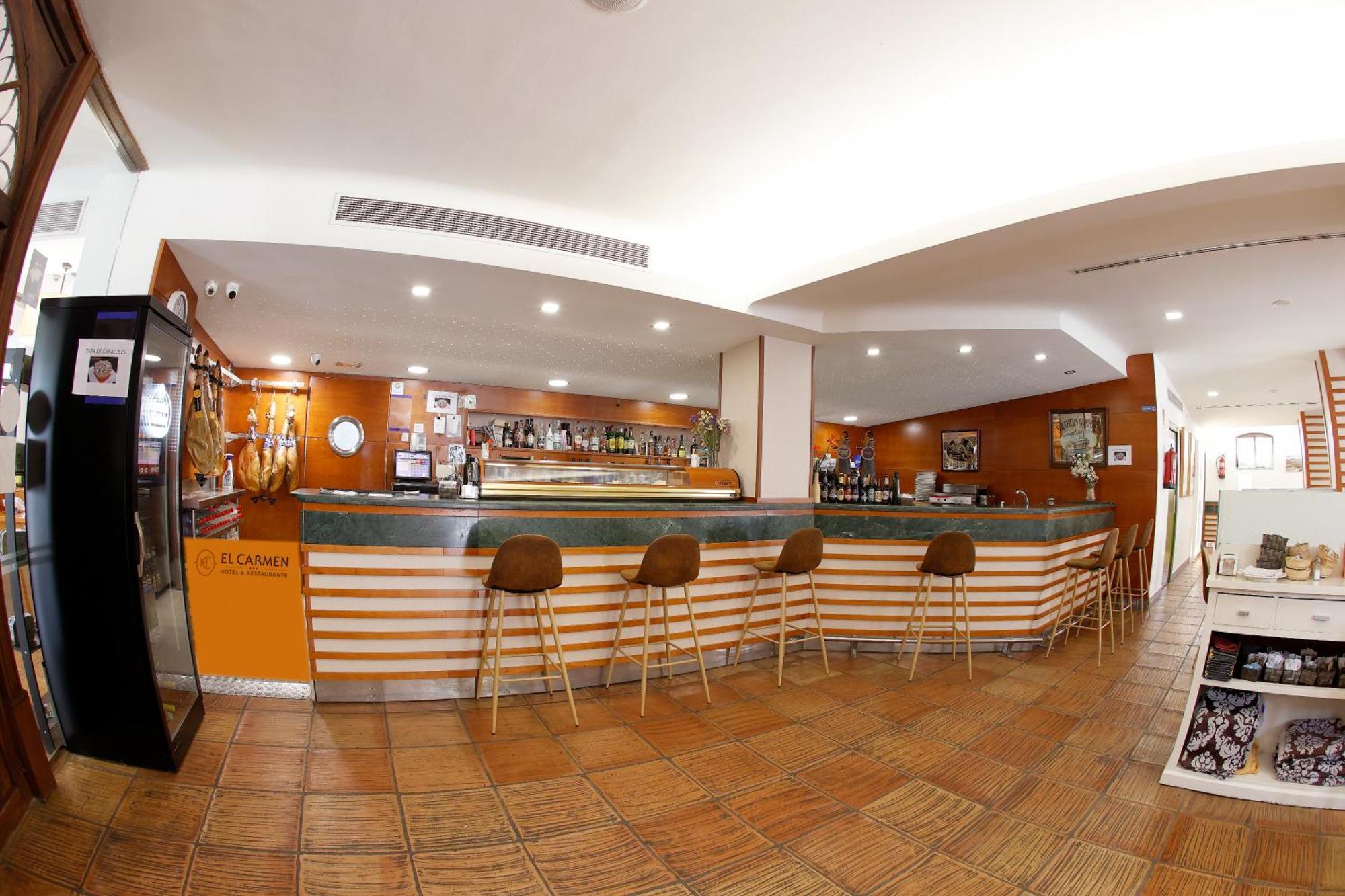 Hotel El Carmen Puente Genil Exteriör bild